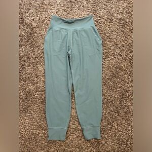 Old Navy PowerSoft Joggers, 7/8 length, size large
